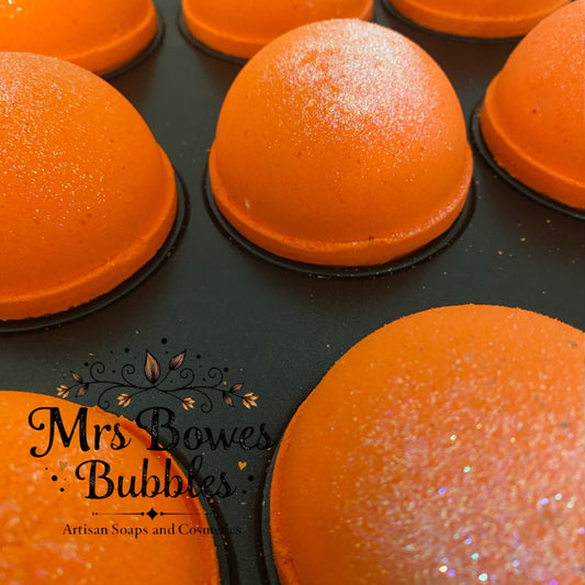 Spiced Bath Bomb